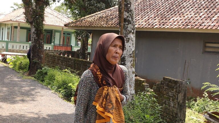 Program Pemberdayaan Ekonomi: Harapan Baru untuk Ibu Zaenab di Ciharashas, Sukabumi